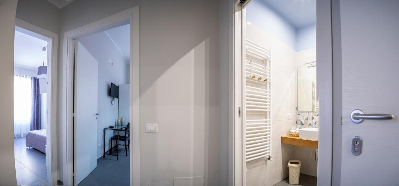 Dame Bed & Breakfast ซาแลร์โน ภายนอก รูปภาพ